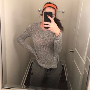 Grey long sleeve top/sweater, fits S-XL